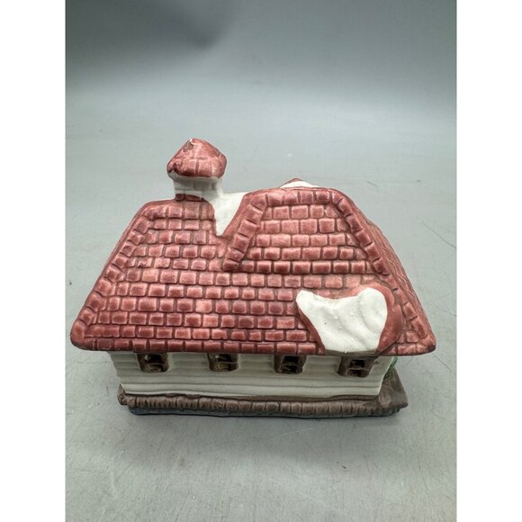 Vintage Noma Dickensville Collectibles Christmas Train Station Figurine READ - Picture 4 of 6